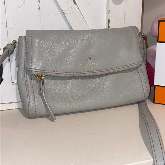 Kate Spade Purse - Picture 1 of 6